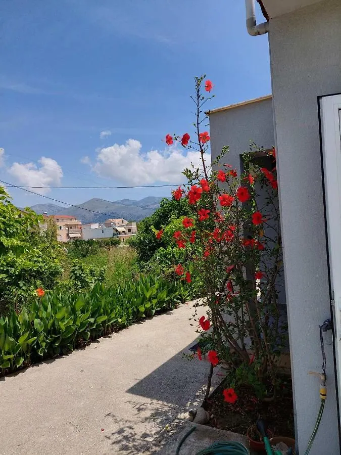 Eva'S Place Lixouri Holiday home
